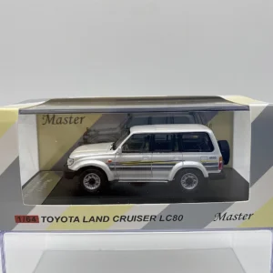 MASTER 1:64 TOYOTA LAND CRUISER LC80 BLANCO CON LINEAS