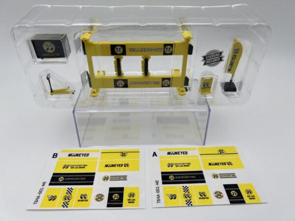 TARMAC WORKS 1:64 GARAGE TOOLS SET MOONEYES - Imagen 2