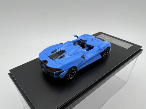 LCD 1:64 MCLAREN ELVA AZUL - Imagen 5