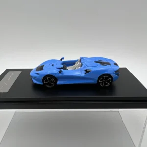 LCD 1:64 MCLAREN ELVA AZUL