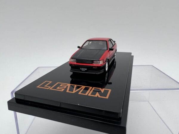 HOBBY JAPAN 1:64 TOYOTA LEVIN AE86 TOM`S IGETA WHEEL ROJO/NEGRO – Image 3