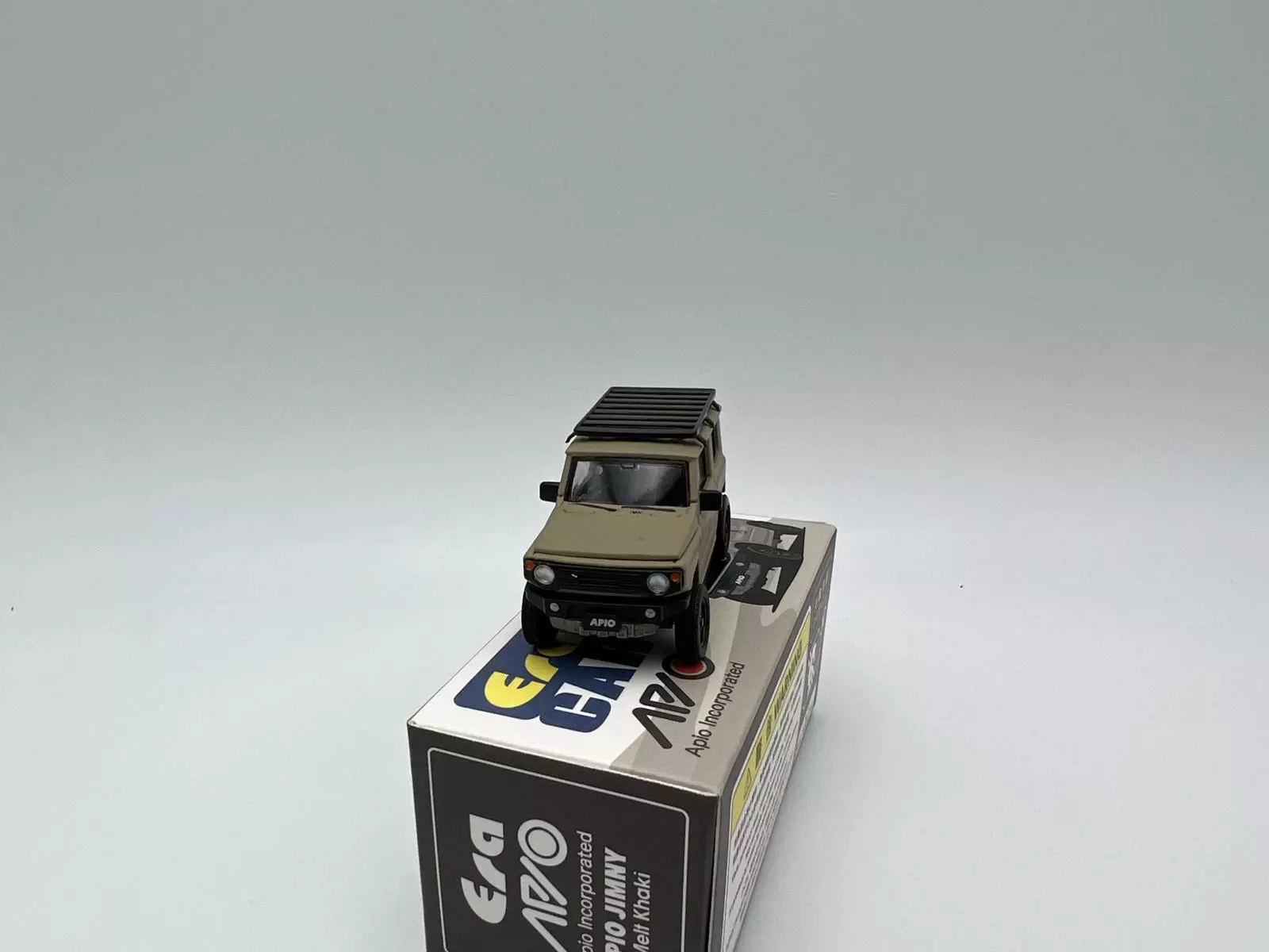 ERA CAR 1:64 SUZUKI JIMNY SIERRA MELT KHAKI - Image 2