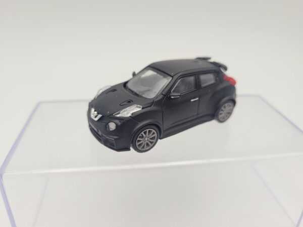 DCT 1:64 NISSAN JUKE R 2015 MATTE BLACK - Image 3