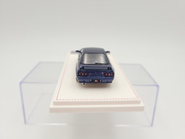 FOCAL HORIZON 1:64 SKYLINE GTR R32 NISMO DARK BLUE - Imagen 4