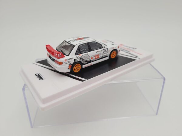 INNO MODELS 1:64 MITSUBISHI LANCER EVOLUTION III "TRACKERZ RACING" – Image 4