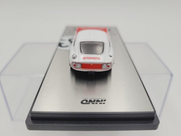 INNO MODELS 1:64 TOYOTA 2000 GT #23 #33 SCCA 1968 BOX EDITION - Imagen 7