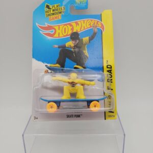 HOTWHEELS 1:64 SKATE PUNK TARJETA LARGA