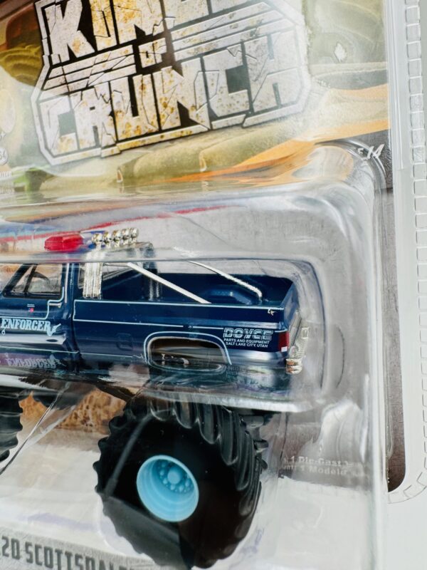GREENLIGHT 1:64 CHEVROLET K20 ENFORCER – Image 3