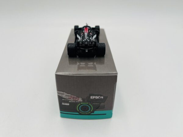 TARMAC WORKS 1:64 MERCEDES-AMG W12 E PERFORMANCE LEWIS HAMILTON RUSSIAN 2021 – Image 5