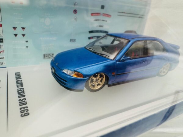 INNO MODELS 1:64 HONDA CIVIC FERIO SIR BLUE 1992 – Image 2