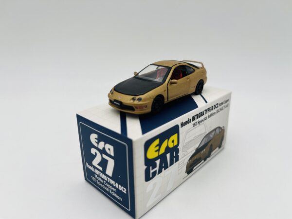 ERA CAR 1:64 HONDA INTEGRALE TYPE-R DC2 MATTE COPPER – Image 2