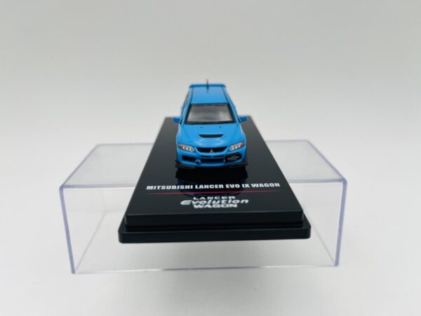INNO MODELS 1:64 MITSUBISHI LANCER EVOLUTION IX WAGON BLUE - Imagen 2