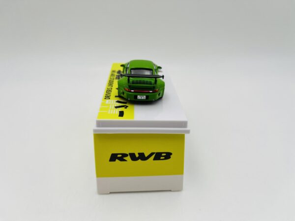 TARMAC WORKS 1:64 RWB 993 ROUGH RHYTHM FUEL FEST - Imagen 4