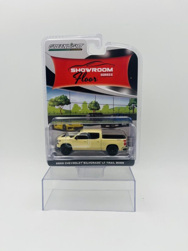 GREENLIGHT 1:64 CHEVROLET SILVERADO LT TRAIL BOSS 2023