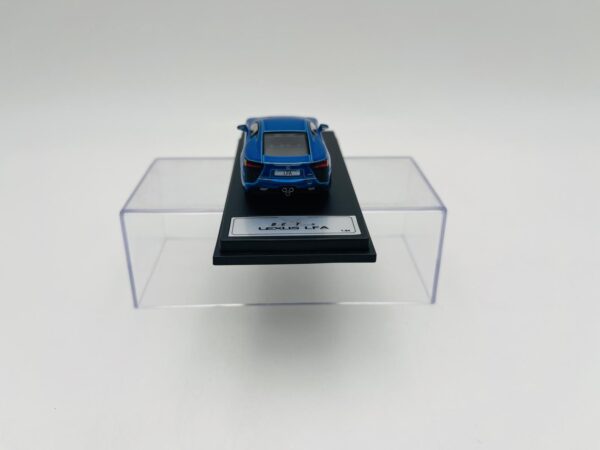DCT 1:64 LEXUS LFA BLUE 2010 – Image 5