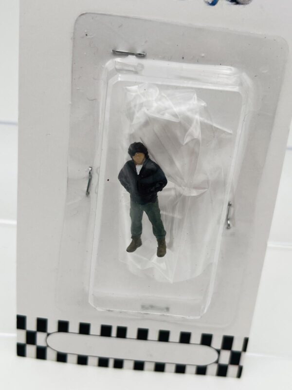 FIGURES 1:64 AKIRA RWB – Image 2