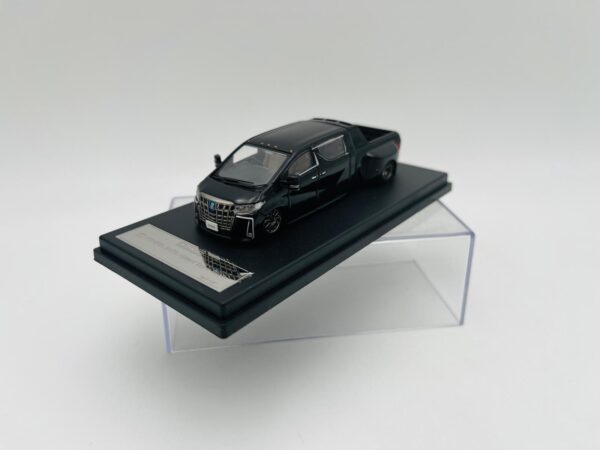 GCD 1:64 TOYOTA NATS ALPHARD SUPER DUALLY BLACK
