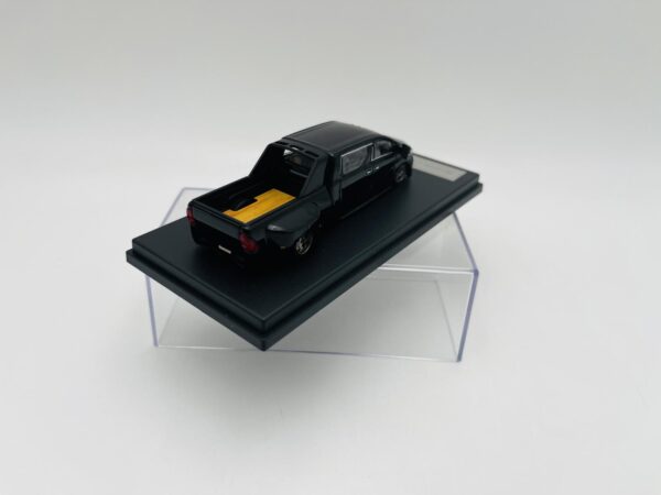 GCD 1:64 TOYOTA NATS ALPHARD SUPER DUALLY BLACK – Bild 3