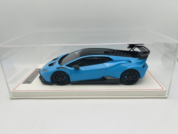RUNNER 1:18 LAMBORGHINI HURACAN STO NOVITEC BLUE 31/66 PCS - Imagen 9