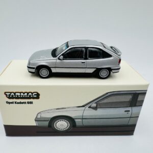 TARMAC WORKS 1:64 OPEL KADETT GSI SILVER