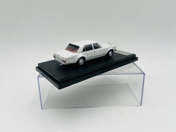 BSC 1:64 MERCEDES BENZ 300SEL AMG BLANCO – Image 3