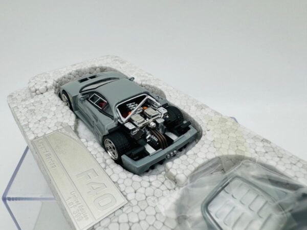 STANCE HUNTERS 1:64 FERRARI F40 LM GREY - Imagen 3