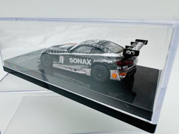 PARA64 1:64 MERCEDES AMG GT3 2021 GULF 12HR RAM RACING – Bild 3