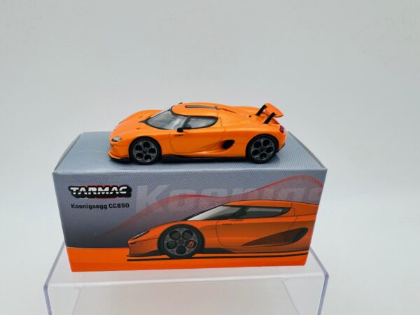 TARMAC WORKS 1:64 KOENIGSEGG CC850 ORANGE
