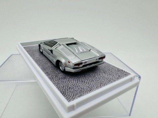 FINDCLASSICALLY 1:64 LAMBORGHINI COUNTACH LP5000 QV 25TH ANNIVERSARY - Imagen 4