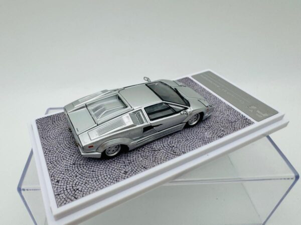 FINDCLASSICALLY 1:64 LAMBORGHINI COUNTACH LP5000 QV 25TH ANNIVERSARY - Imagen 5