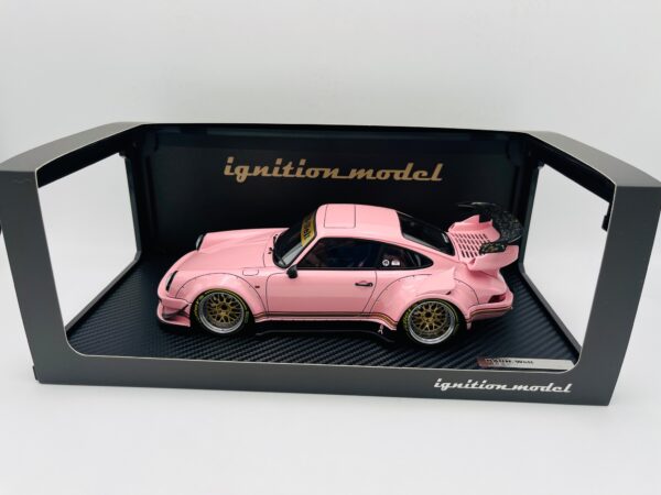 IGNITION 1:18 PORSCHE RWB 930 PINK 3620