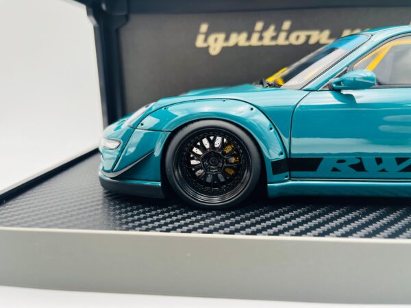 IGNITION 1:18 PORSCHE RWB 997 GREEN 3249 - Imagen 6