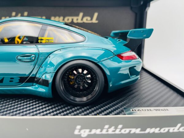 IGNITION 1:18 PORSCHE RWB 997 GREEN 3249 - Imagen 7