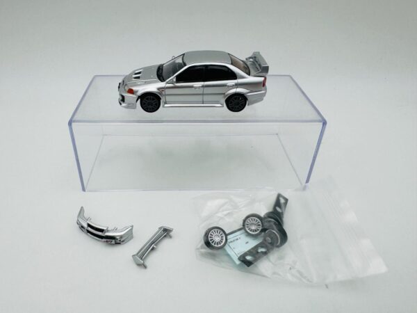 BM 1:64 MITSUBISHI LANCER EVO V AND VI SILVER