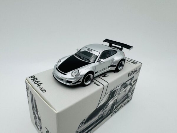 POP RACE 1:64 PORSCHE RWB 997 – Image 2