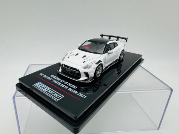 INNO MODELS 1:64 NISSAN GTR R35 TOP SECRET TOKYO SALON 2021 - Image 2