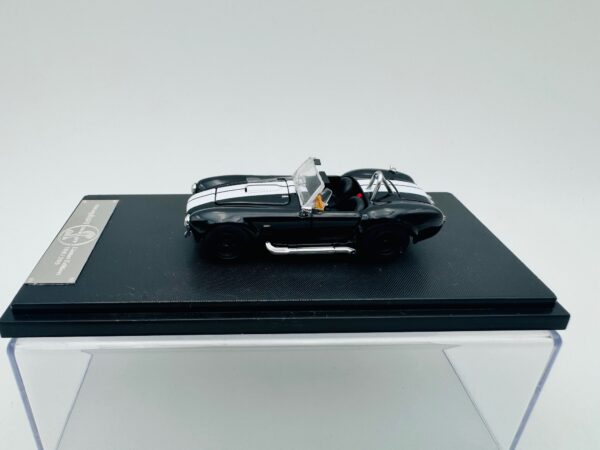 FINE WORKS64 1:64 FORD SHELBY COBRA 427 BLACK - Image 3