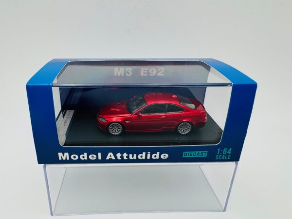 MODEL ATTUDIDE 1:64 BMW M3 E92 METALLIC RED