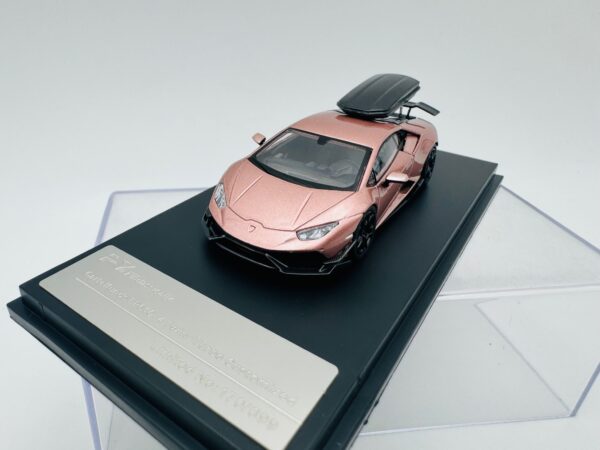 FINDCLASSIC 1:64 LAMBORGHINI HURACAN ICEBERRY PINK - Image 3