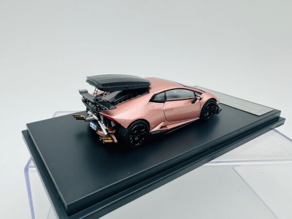 FINDCLASSIC 1:64 LAMBORGHINI HURACAN ICEBERRY PINK - Image 5