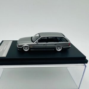 MORTAL 1:64 BMW E34 TOURING LOW GUN GRAY