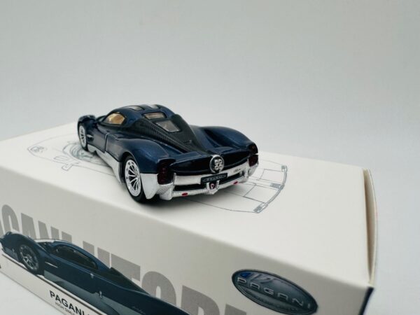 CCA 1:64 PAGANI UTOPIA DARK BLUE COLOR - Imagen 3