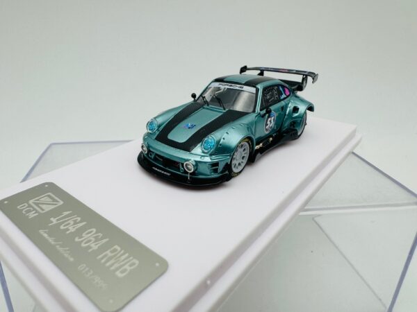 DCM 1:64 PORSCHE RWB 964 - Imagen 3