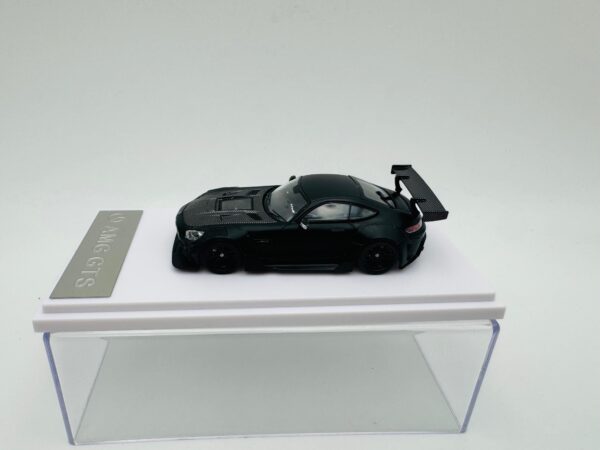RHINO MODEL 1:64 MERCEDES AMG GTS BLACK - Image 2