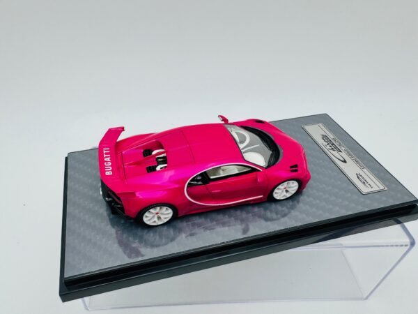 YM MODEL 1:64 BUGATTI CHIRON PUR SPORT FLASH PINK - Imagen 5