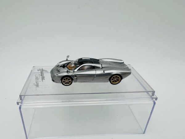 CM MODEL 1:64 PAGANI HUAYRA CODALUNGA - Imagen 2