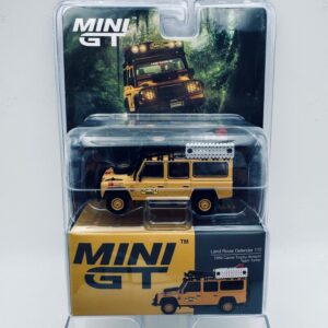 MINI GT 1:64 LAND ROVER DEFENDER 110 CAMEL TROPHY AMAZON TEAM TURKEY