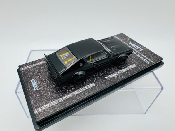 INNO MODELS 1:64 NISSAN SKYLINE 2000 GTR KENMERI BLACK - Imagen 5