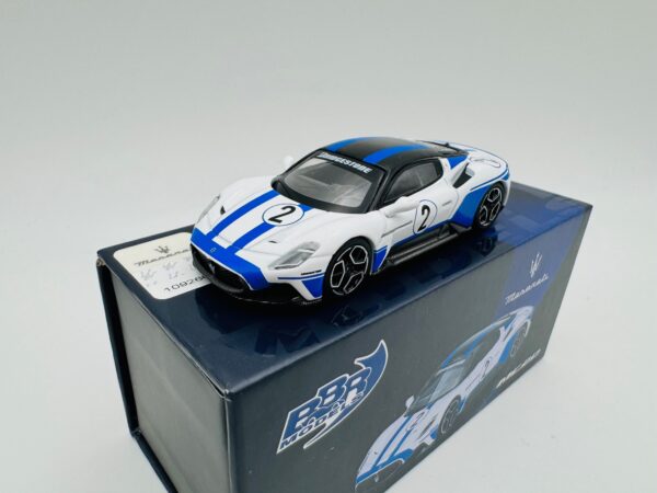 BBR 1:64 MASERATI MC20 2 PERFORMANCE EXPERIENCE - Imagen 2