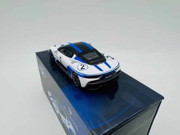 BBR 1:64 MASERATI MC20 2 PERFORMANCE EXPERIENCE - Imagen 3